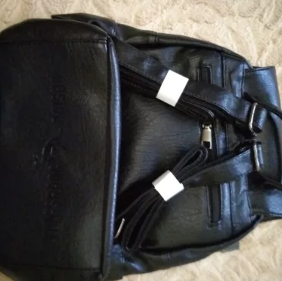 New Boutique Backpack - Picture 15 of 17